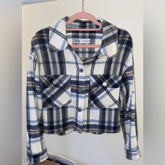 ZARA fuzzy flannel cropped jacket 💙🤍 - Picture 3 of 3